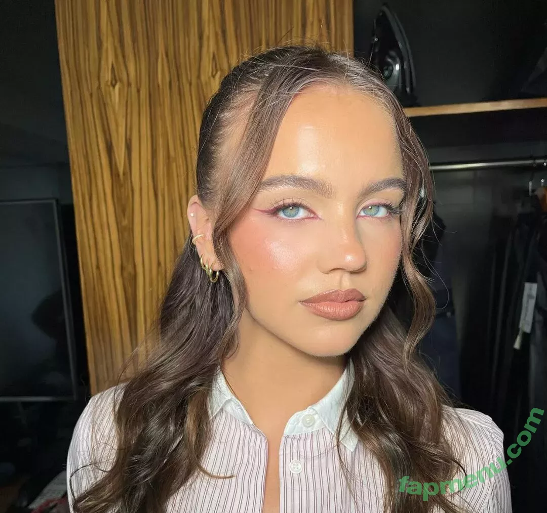 Emma Brooks nude photo #2047 (emma_brooks / emmabrooks / emmabrooksmcallister)