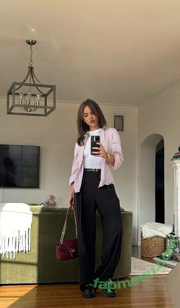 Emma Brooks nude photo #2048 (emma_brooks / emmabrooks / emmabrooksmcallister)