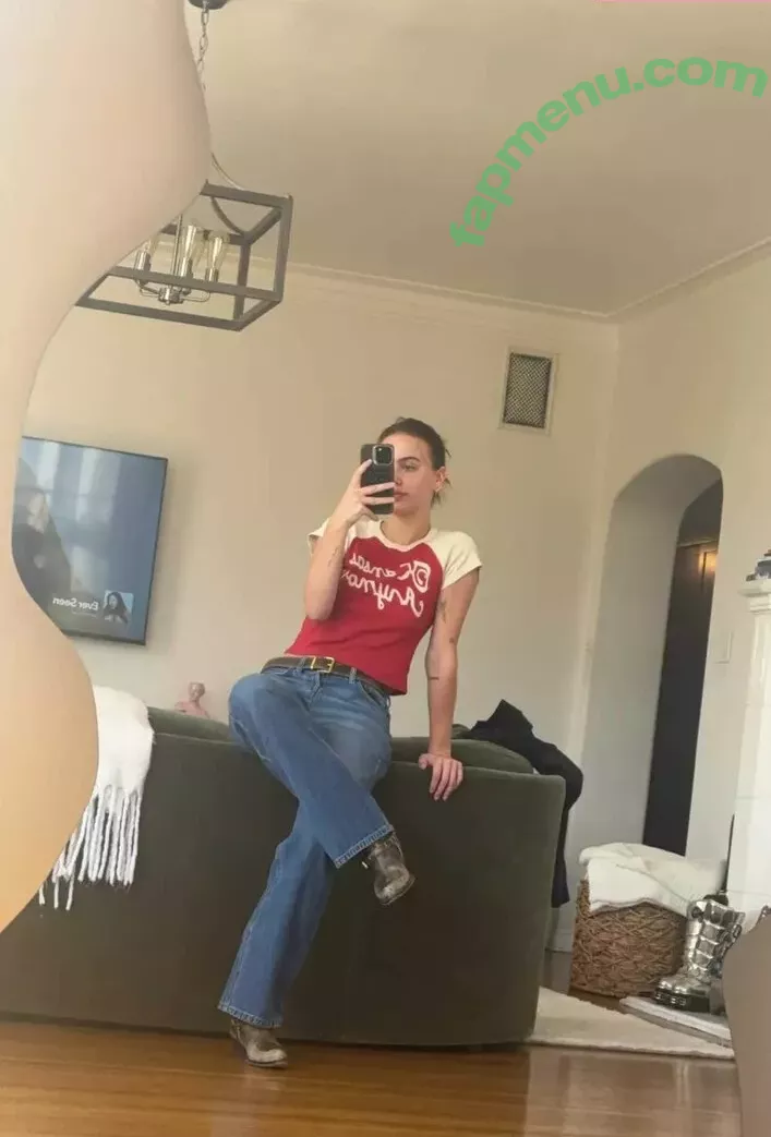 Emma Brooks nude photo #2078 (emma_brooks / emmabrooks / emmabrooksmcallister)