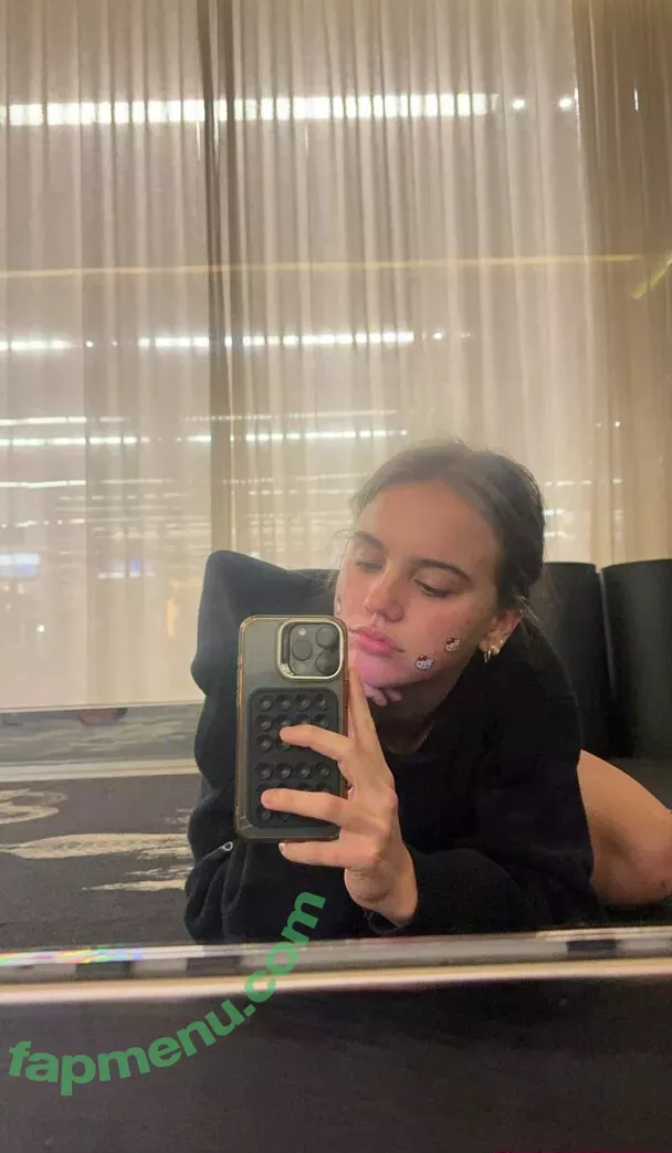 Emma Brooks nude photo #2085 (emma_brooks / emmabrooks / emmabrooksmcallister)