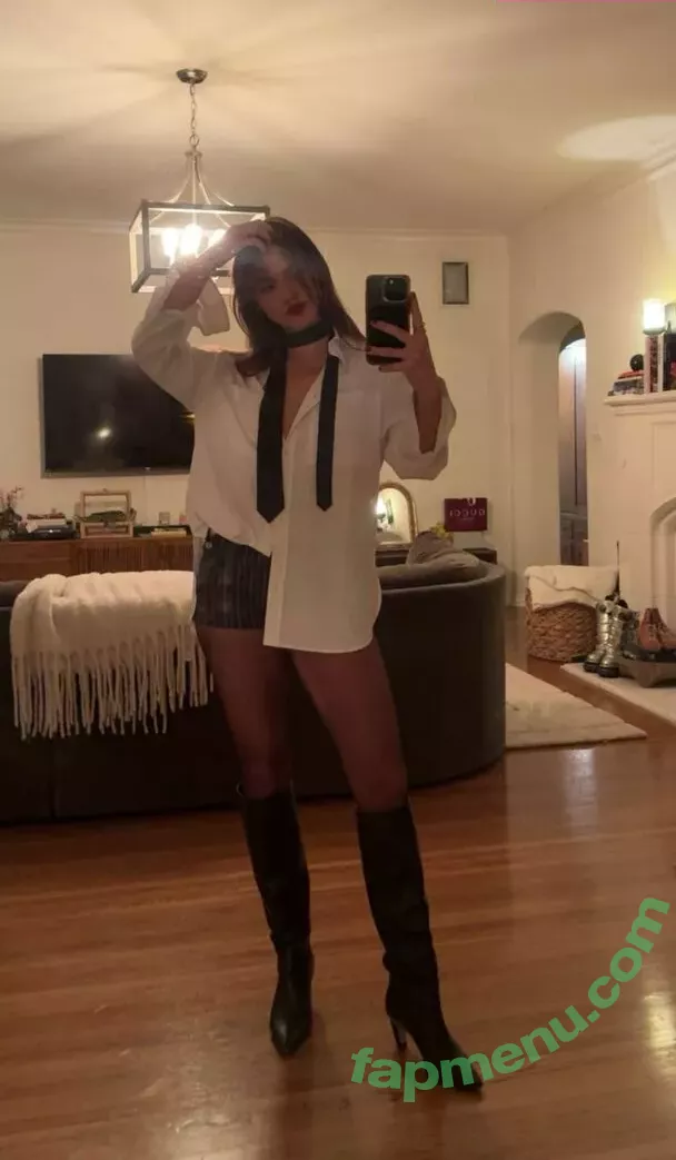 Emma Brooks nude photo #2102 (emma_brooks / emmabrooks / emmabrooksmcallister)