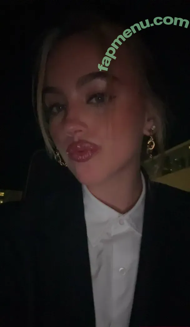 Emma Brooks nude photo #2785 (emma_brooks / emmabrooks)