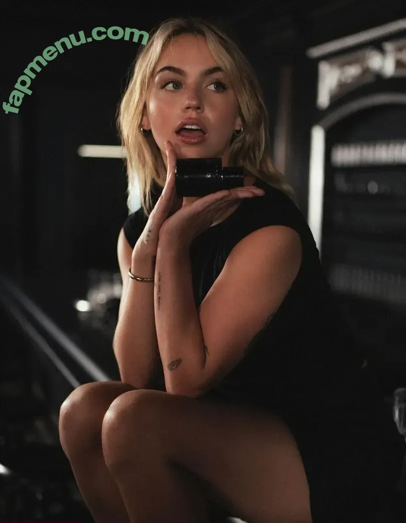 Emma Brooks nude photo #2792 (emma_brooks / emmabrooks)