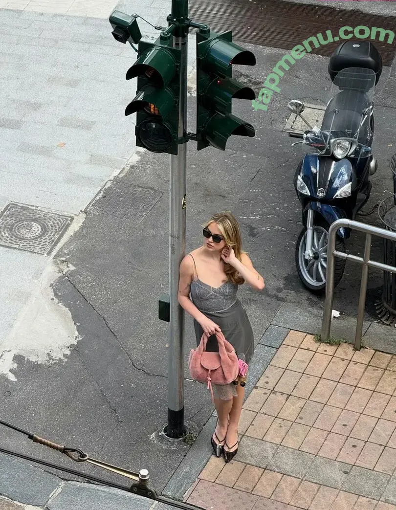 Emma Brooks nude photo #2826 (emma_brooks / emmabrooks)