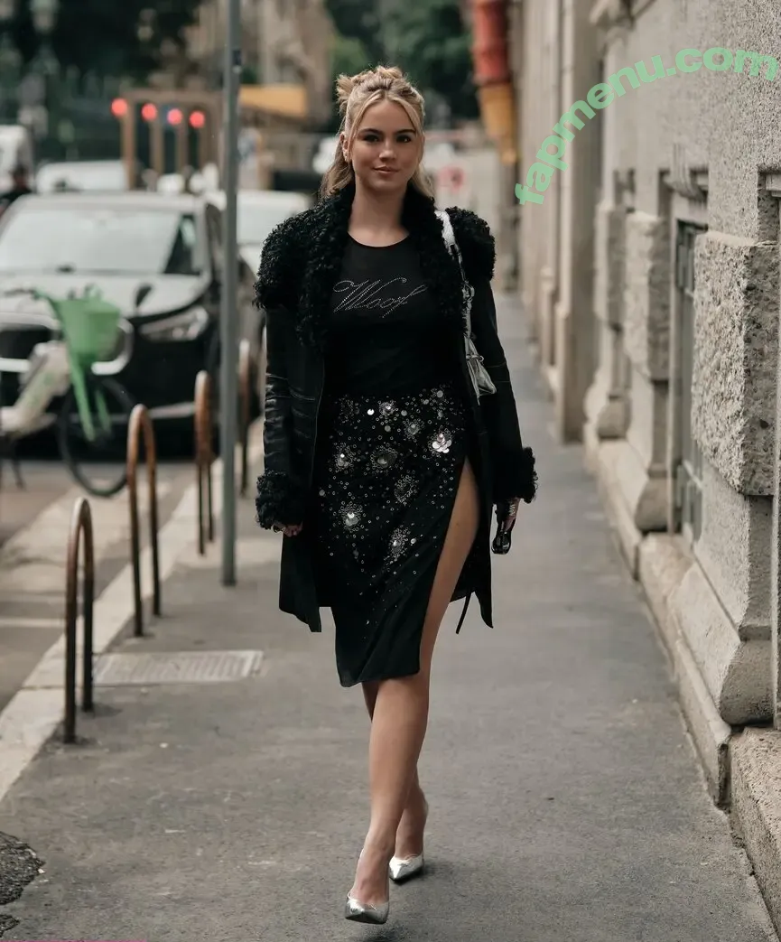 Emma Brooks nude photo #2832 (emma_brooks / emmabrooks)