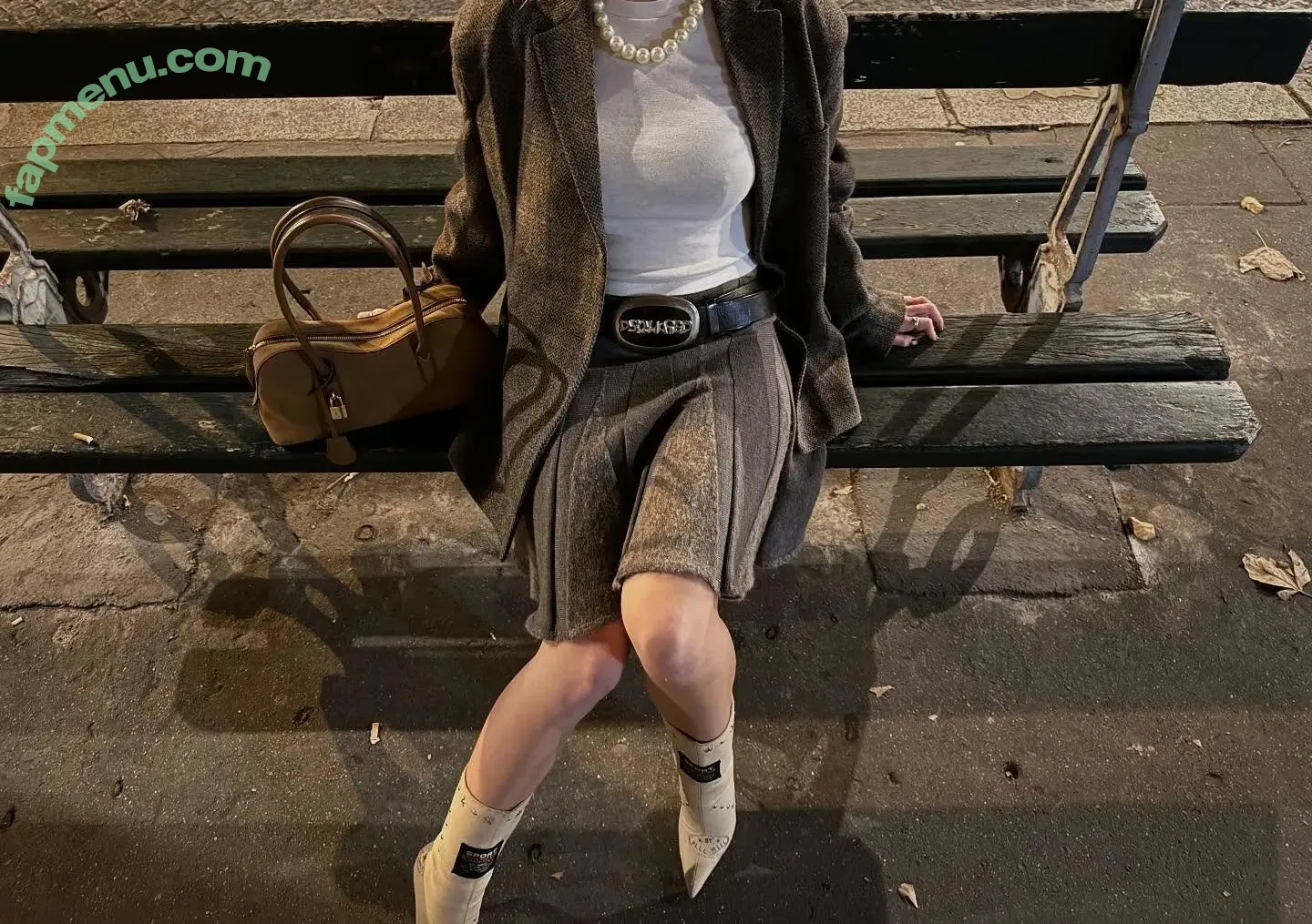 Emma Brooks nude photo #2873 (emma_brooks / emmabrooks / emmabrooksmcallister)