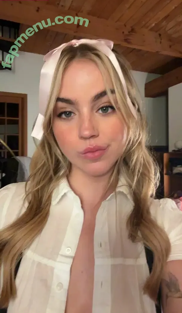 Emma Brooks nude photo #2897 (emma_brooks / emmabrooks)