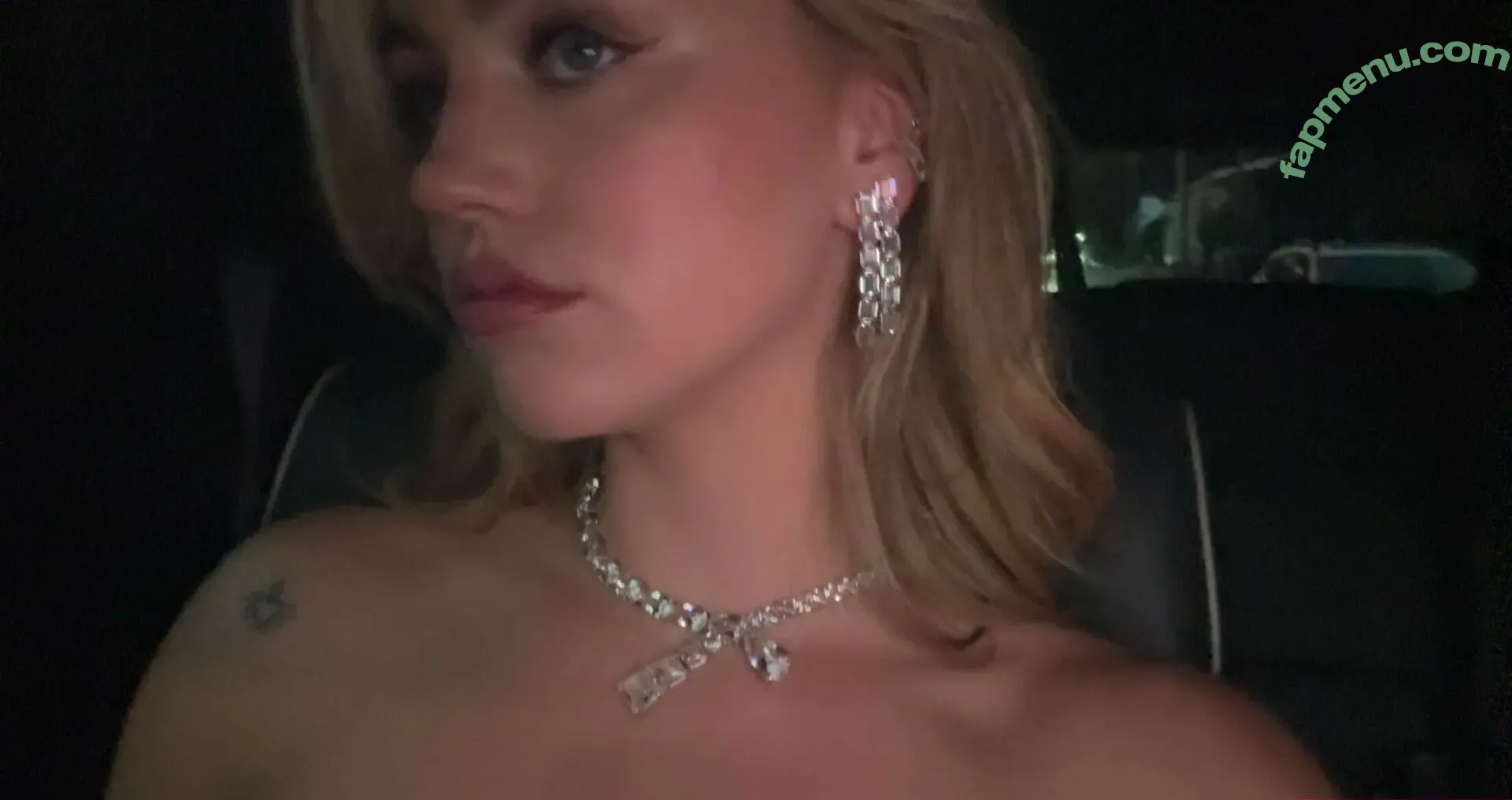 Emma Brooks nude photo #2905 (emma_brooks / emmabrooks)