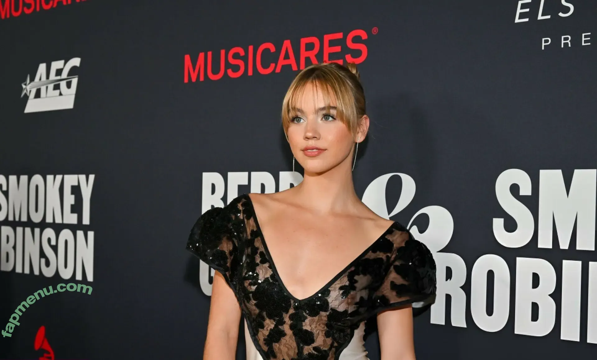 Emma Brooks nude photo #2976 (emma_brooks / emmabrooks)