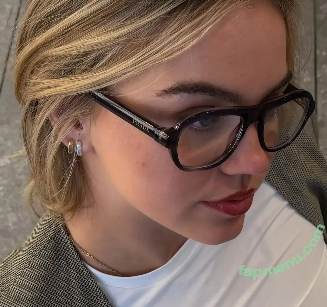 Emma Brooks nude photo #2997 (emma_brooks / emmabrooks / emmabrooksmcallister)