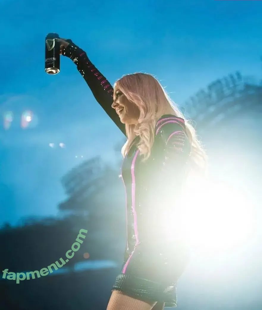 Emma Bunton nude photo #0198 (emmaleebunton)