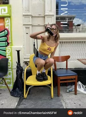 Emma Chamberlain / emmachamberlain nude photo #0116