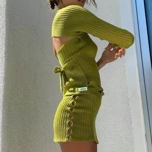 Emma Chamberlain / emmachamberlain nude photo #0219