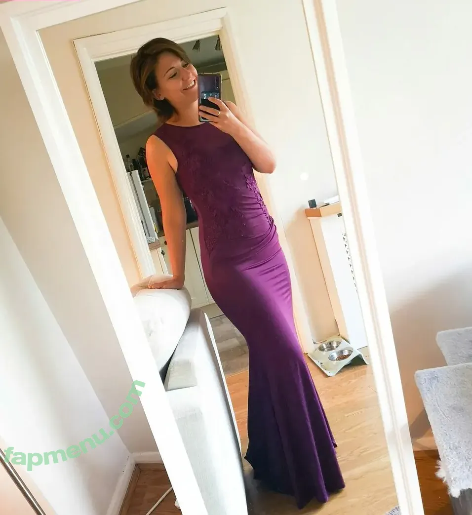 Emma Cruises nude photo #0007 (Emma Le Teace / emmacruises)