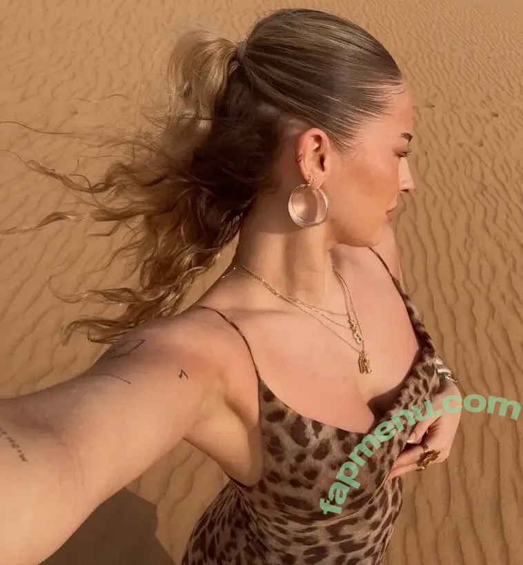 Emma Fischer nude photo #0062 (emmasophxeew)