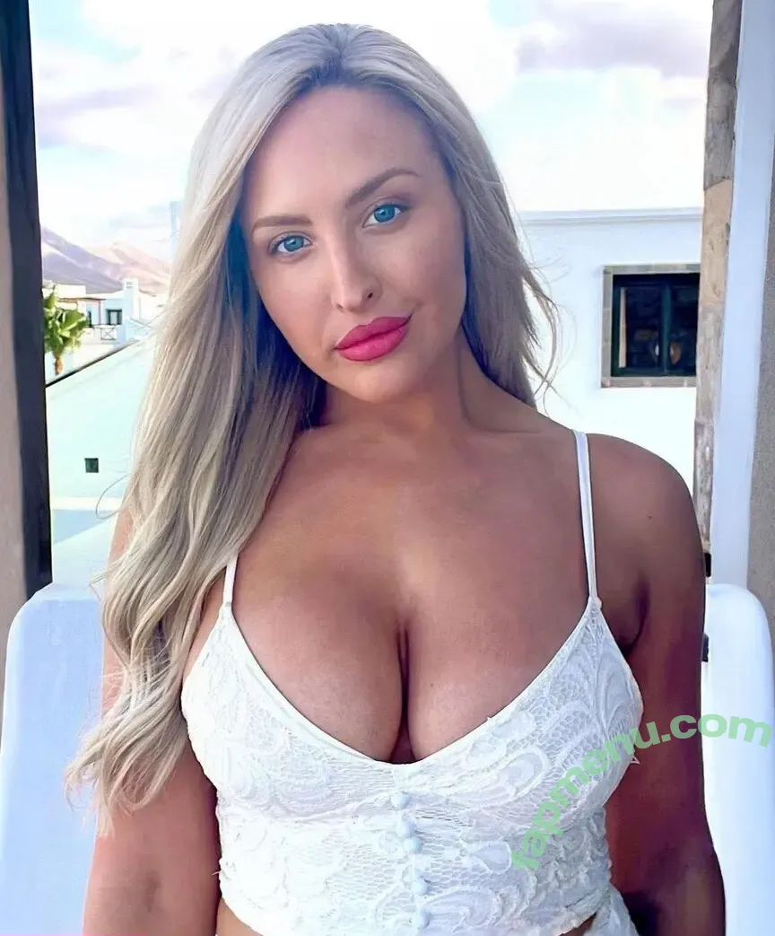 Emma Jones nude photo #0151 (bridiehannon / eljonesuk / emmyjones)