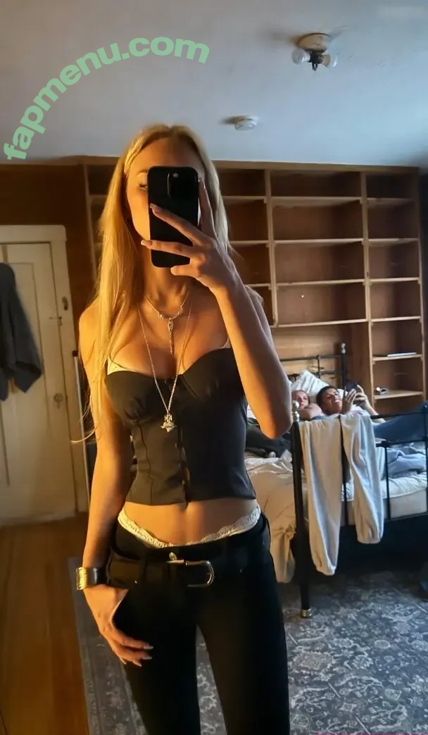 Emma Kaitalin nude photo #0074 (emma.kaitalin / emmakatalis)