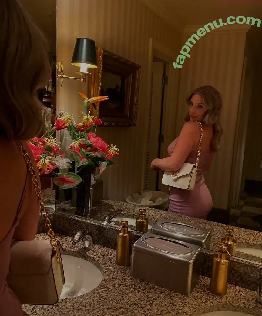 Emma Keefe nude photo #0003 (emma.035 / emmaokeefe.33)