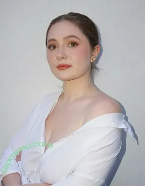 Emma Kenney / EmmaRoseKenney / emmakenney nude photo #0642