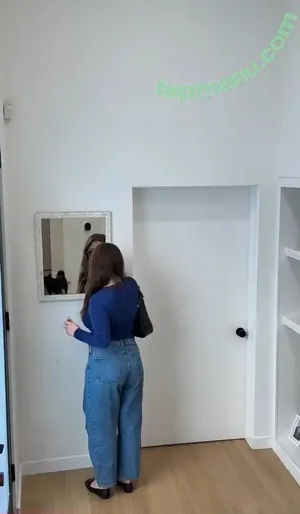 Emma Kenney / EmmaRoseKenney / emmakenney nude photo #0654