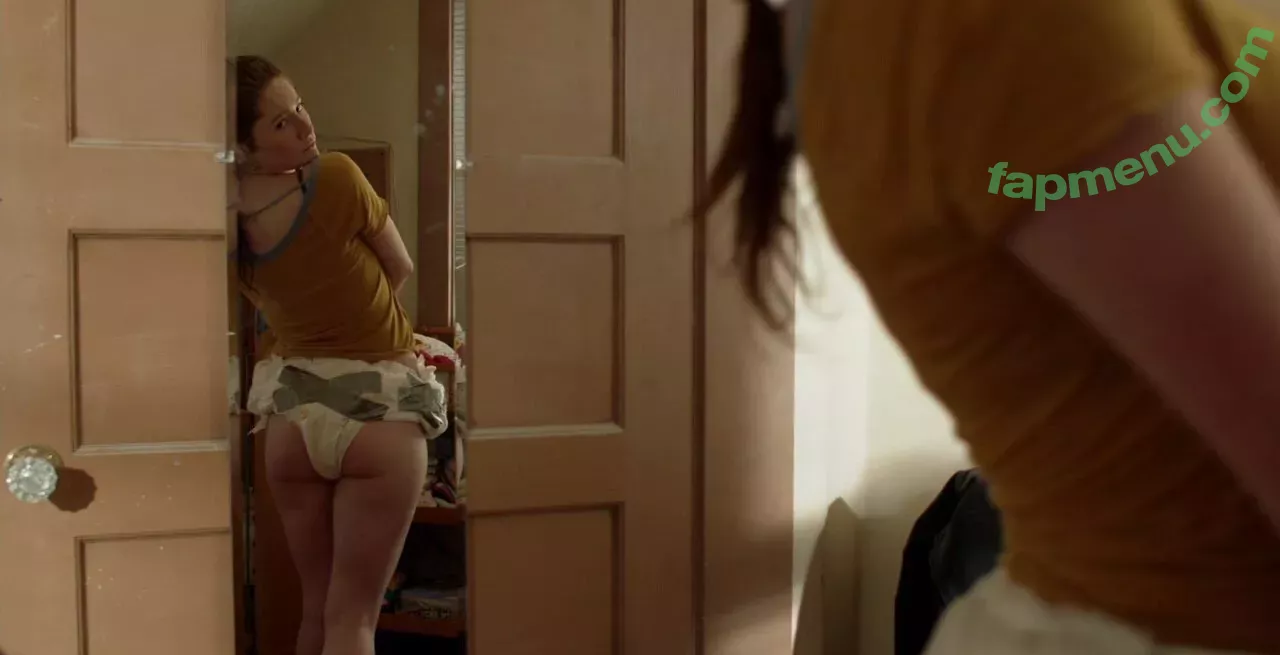 Emma Kenney nude photo #0040 (EmmaRoseKenney / emmakenney / ems4638)