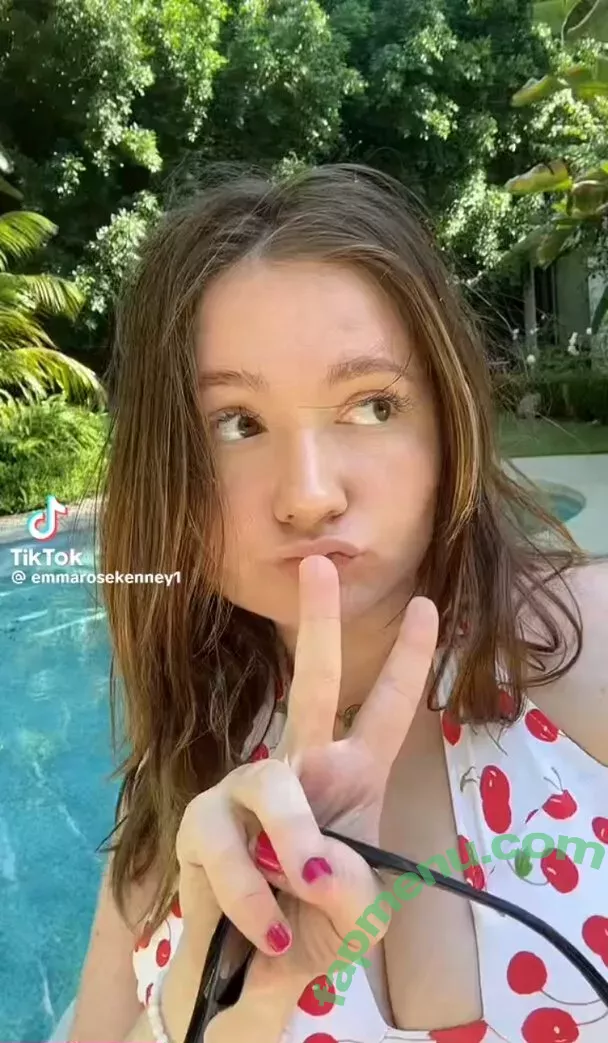 Emma Kenney nude photo #0270 (EmmaRoseKenney / emmakenney / ems4638)