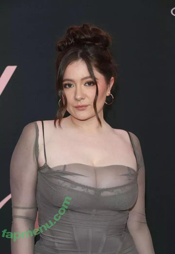 Emma Kenney nude photo #0326 (EmmaRoseKenney / emmakenney / ems4638)