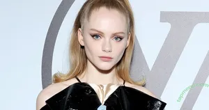 Emma Laird / emmalaird nude photo #0032