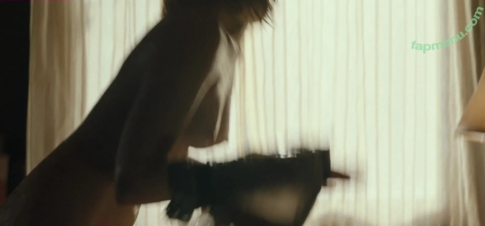 Emma Laird nude photo #0021 (emmalaird)