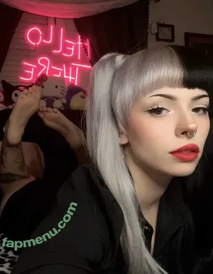 Emma Langevin / emmalangevin / emmalangevinxo nude photo #0274