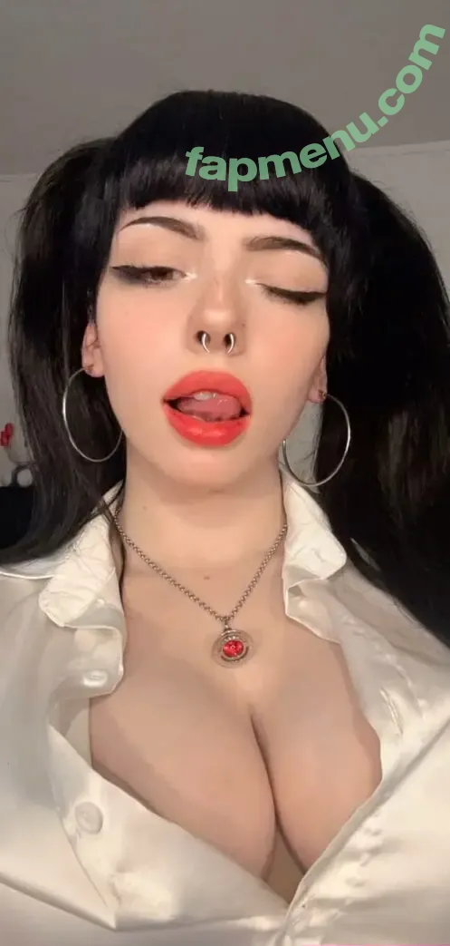 Emma Langevin nude photo #0002 (emmalangevin / emmalangevinxo)