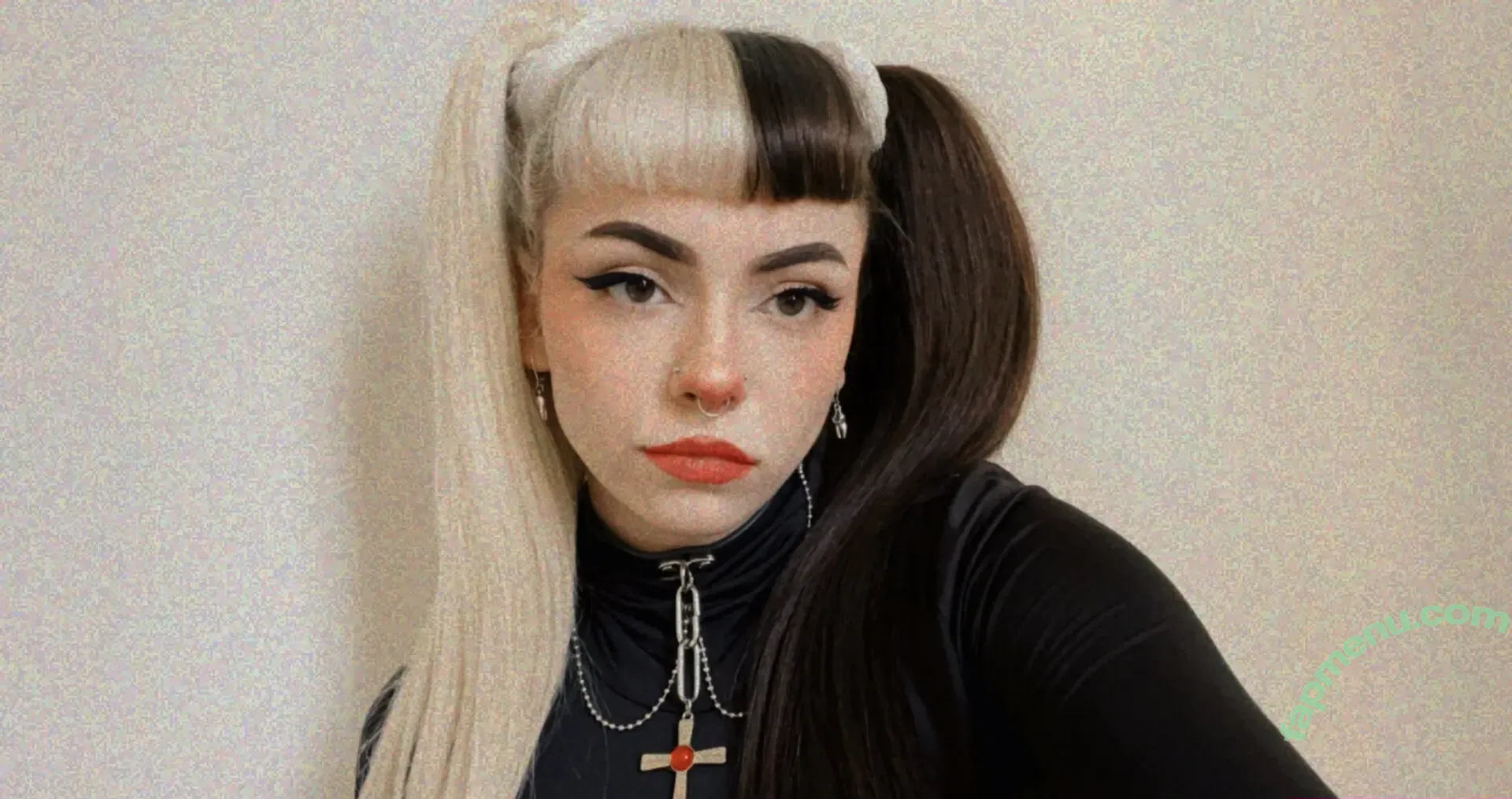 Emma Langevin nude photo #0011 (emmalangevin / emmalangevinxo)