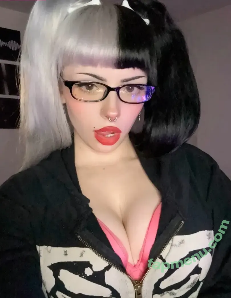 Emma Langevin nude photo #0243 (emmalangevin / emmalangevinxo)