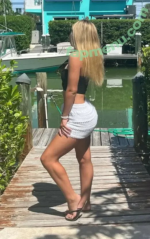 Emma Leary nude photo #0003 (emmaleary13)