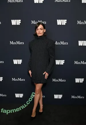 Emma Mackey / Sex Education Flaunt magazine shoot / emmatmackey nude photo #0254