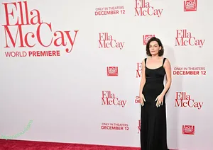 Emma Mackey / emmamackeyoff / emmatmackeys_ nude photo #0283