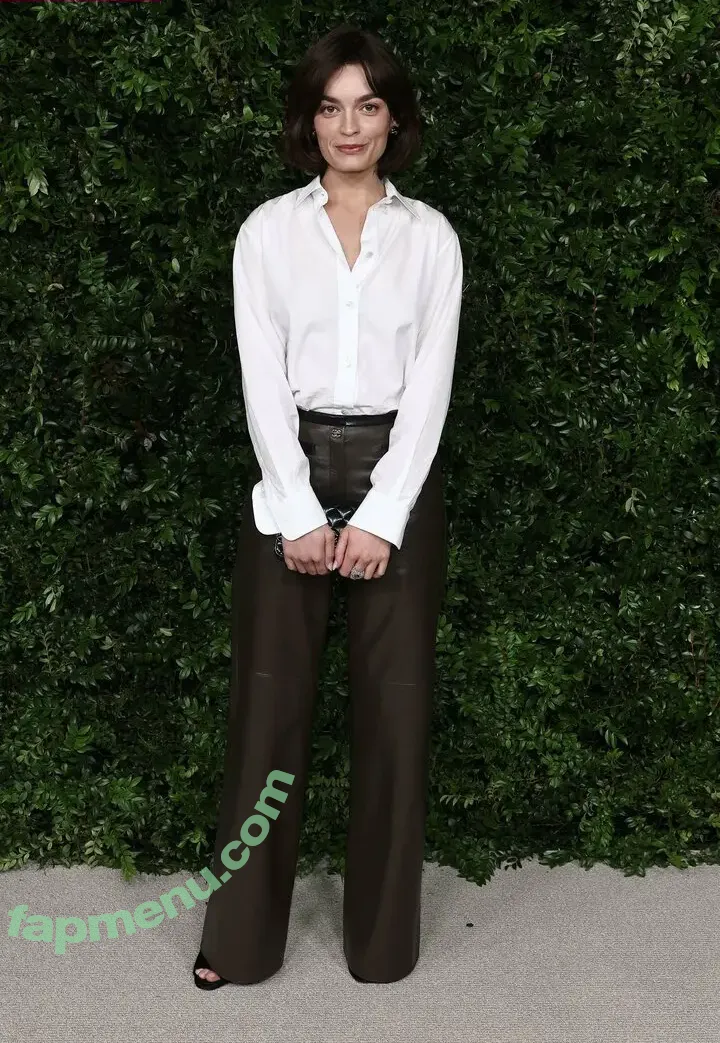 Emma Mackey nude photo #0239 (Sex Education Flaunt magazine shoot / emmatmackey)