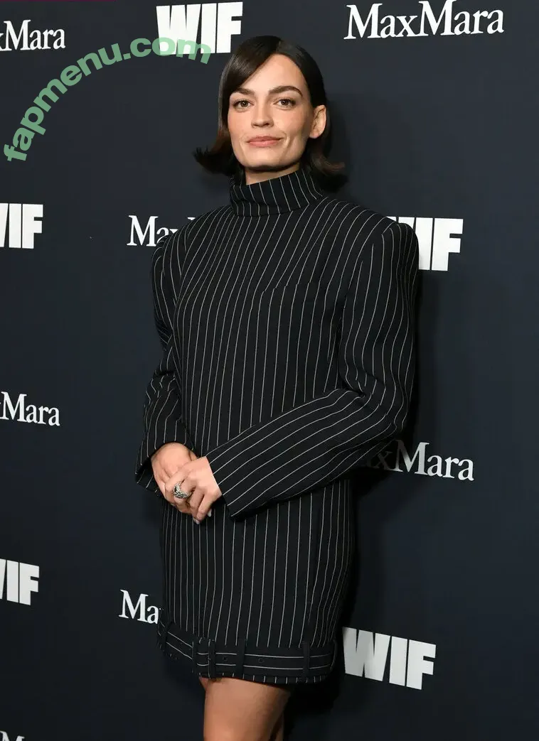 Emma Mackey nude photo #0253 (Sex Education Flaunt magazine shoot / emmatmackey)