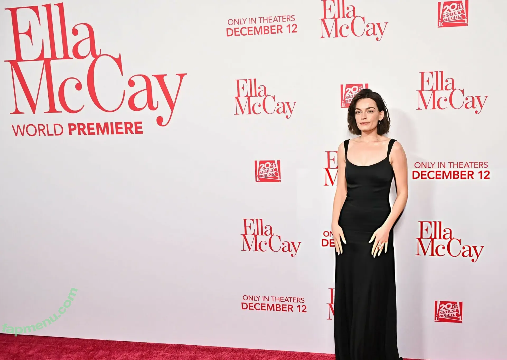 Emma Mackey nude photo #0283 (emmamackeyoff / emmatmackeys_)