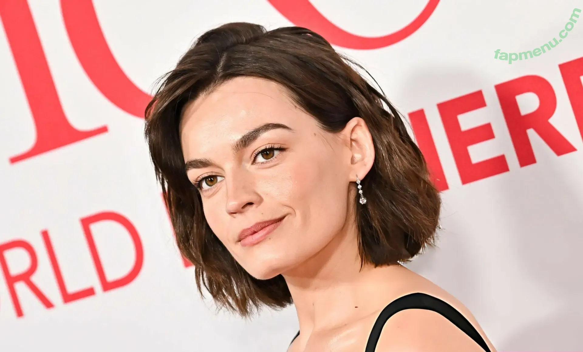 Emma Mackey nude photo #0284 (emmamackeyoff / emmatmackeys_)