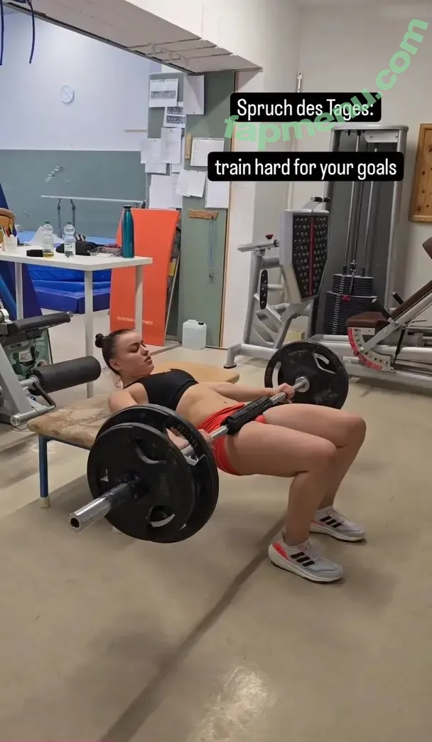 Emma Malewski nude photo #0093 (emma_malewski)