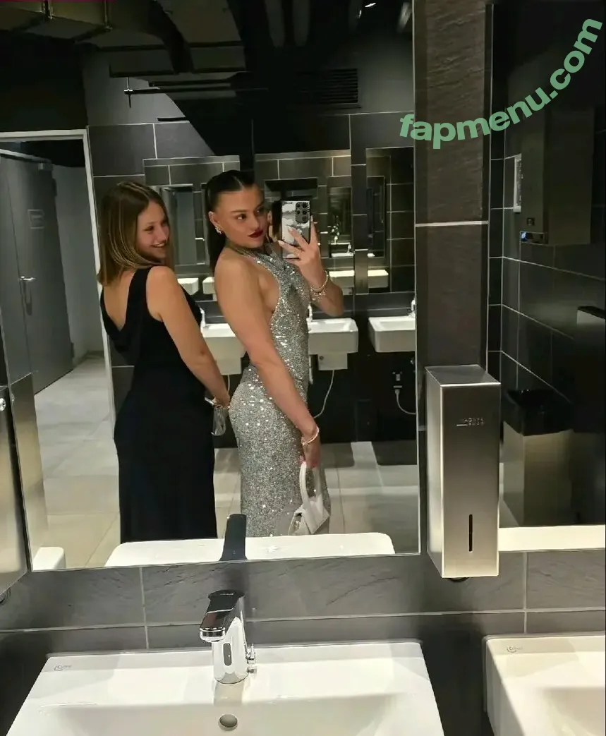 Emma Malewski nude photo #0107 (emma_malewski)