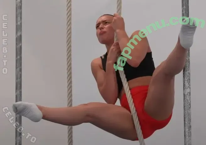 Emma Malewski nude photo #0418 (emma.malewski / emma_malewski)