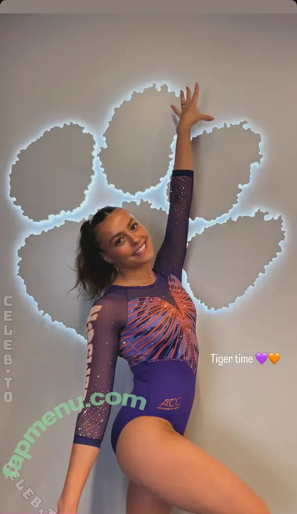 Emma Malewski nude photo #0426 (emma.malewski / emma_malewski)