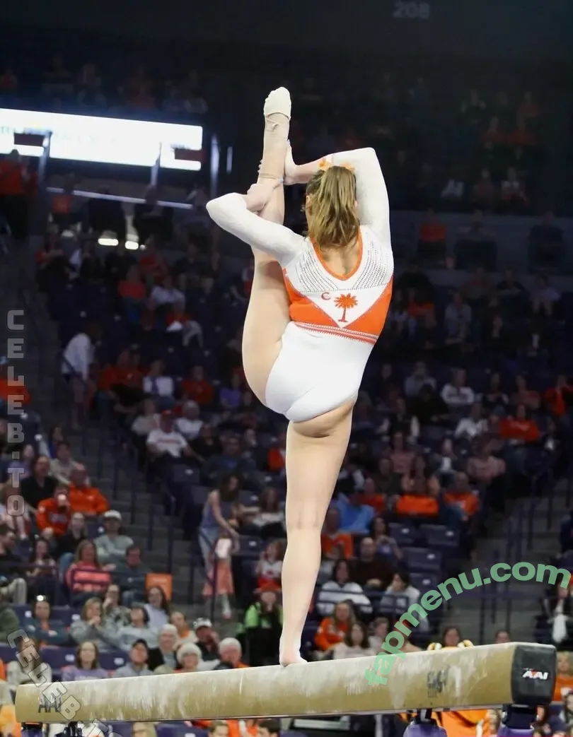 Emma Malewski nude photo #0448 (emma.malewski / emma_malewski)