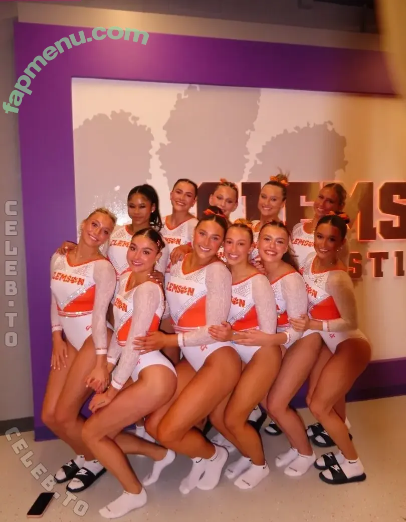 Emma Malewski nude photo #0452 (emma.malewski / emma_malewski)