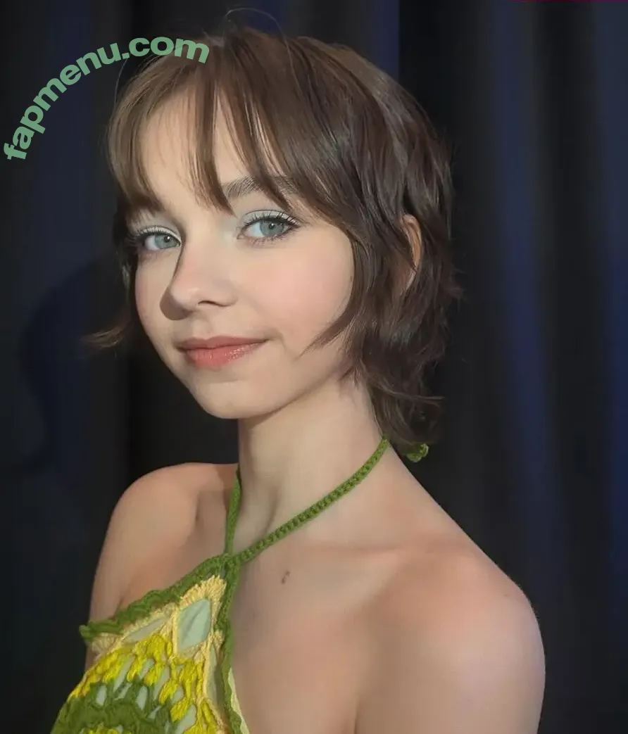 Emma Myers nude photo #1007 (ememyers / emma_myers)