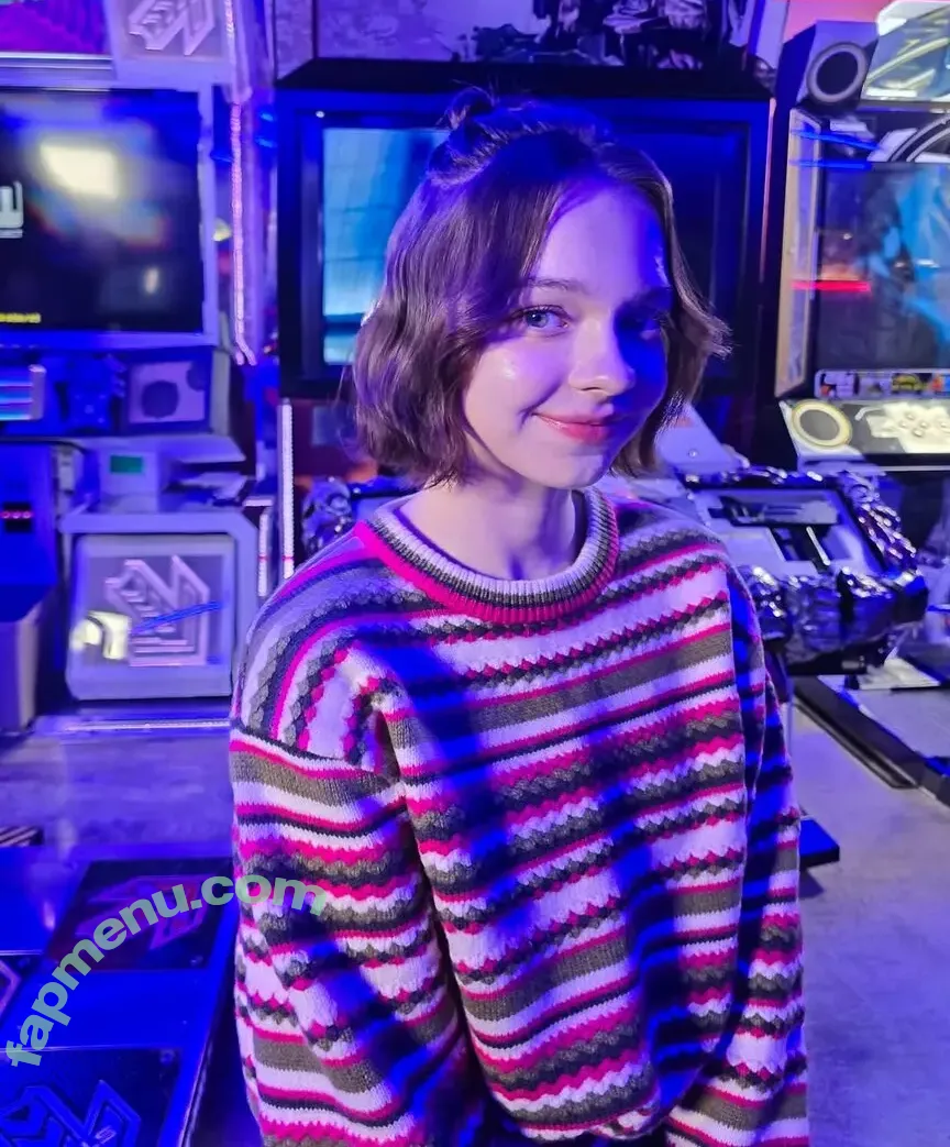 Emma Myers nude photo #1057 (ememyers / emma_myers)