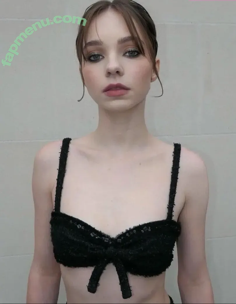 Emma Myers nude photo #1068 (ememyers / emma_myers)