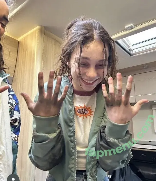 Emma Myers nude photo #1078 (ememyers / emma_myers)